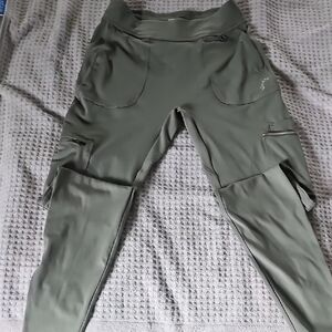Kindly Yours Olive Leggings